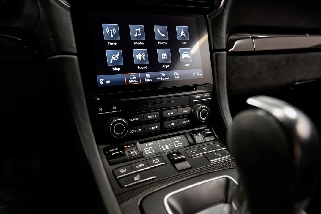2019 Porsche 911 - Image 15 of 31