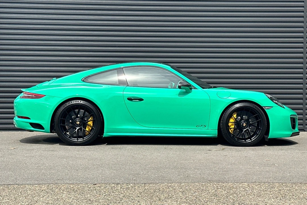 2019 Porsche 911 - Image 9 of 31