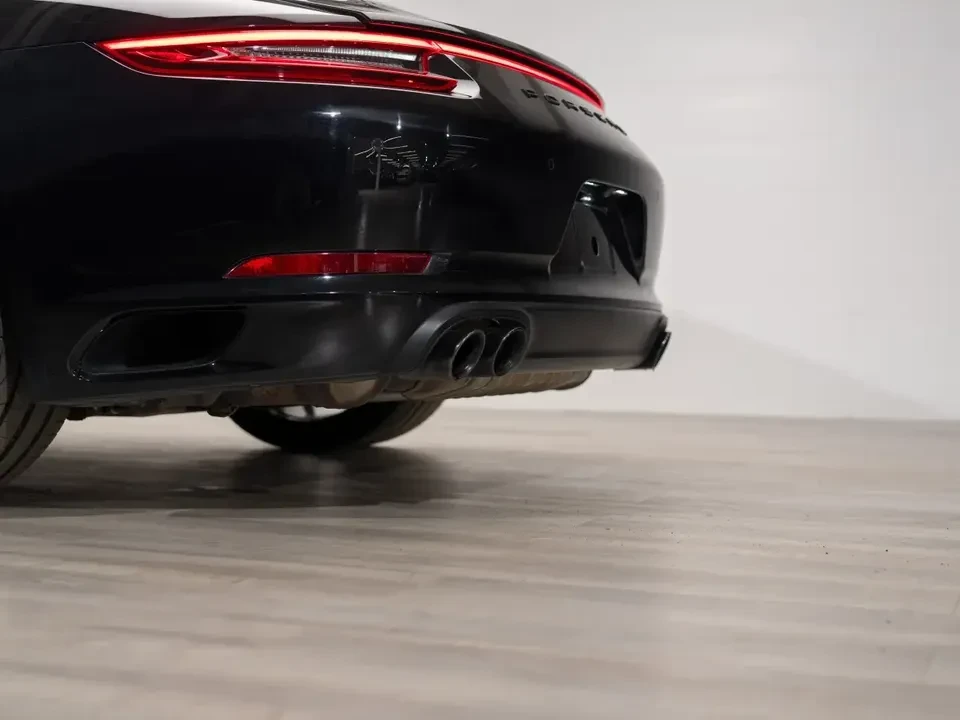 2019 Porsche 991 Carrera 4 - Image 14 of 20