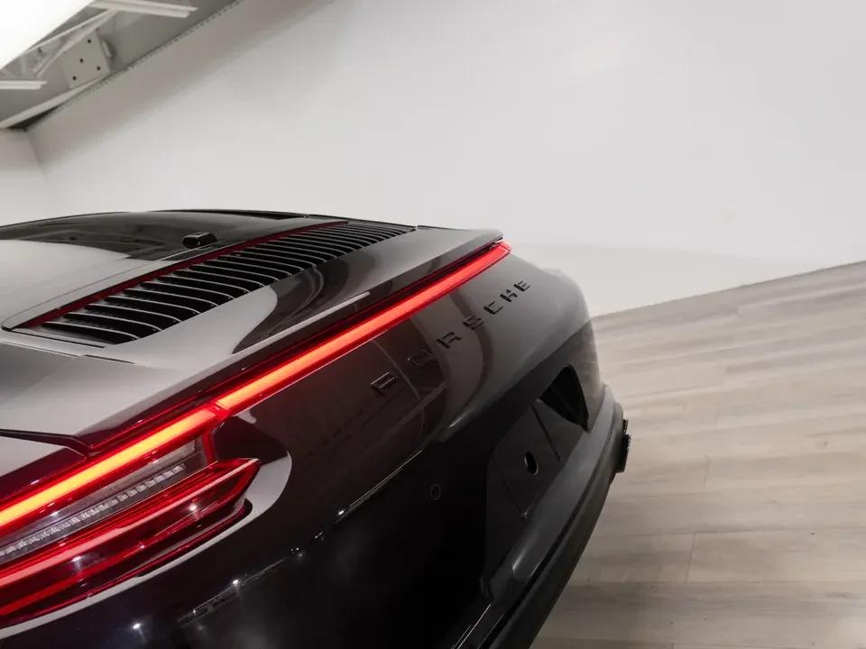 2019 Porsche 991 Carrera 4 - Image 16 of 20