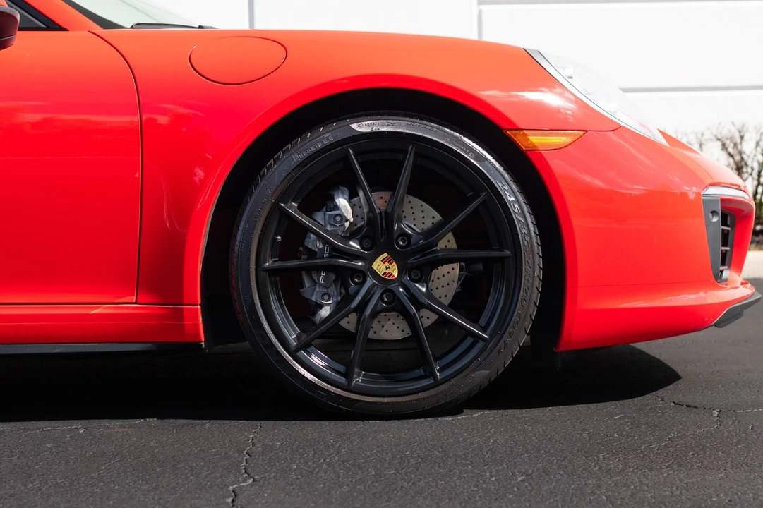 2019 Porsche 991 Carrera 4 - Image 9 of 21