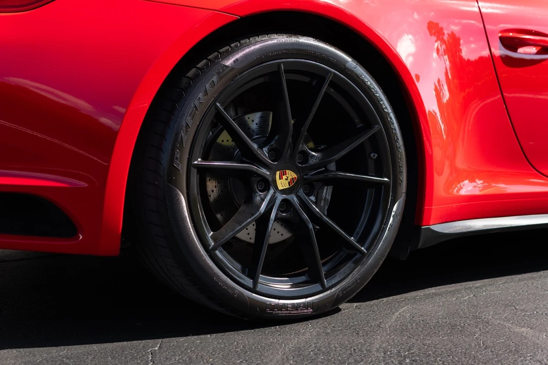2019 Porsche 991 Carrera 4 - Image 16 of 21