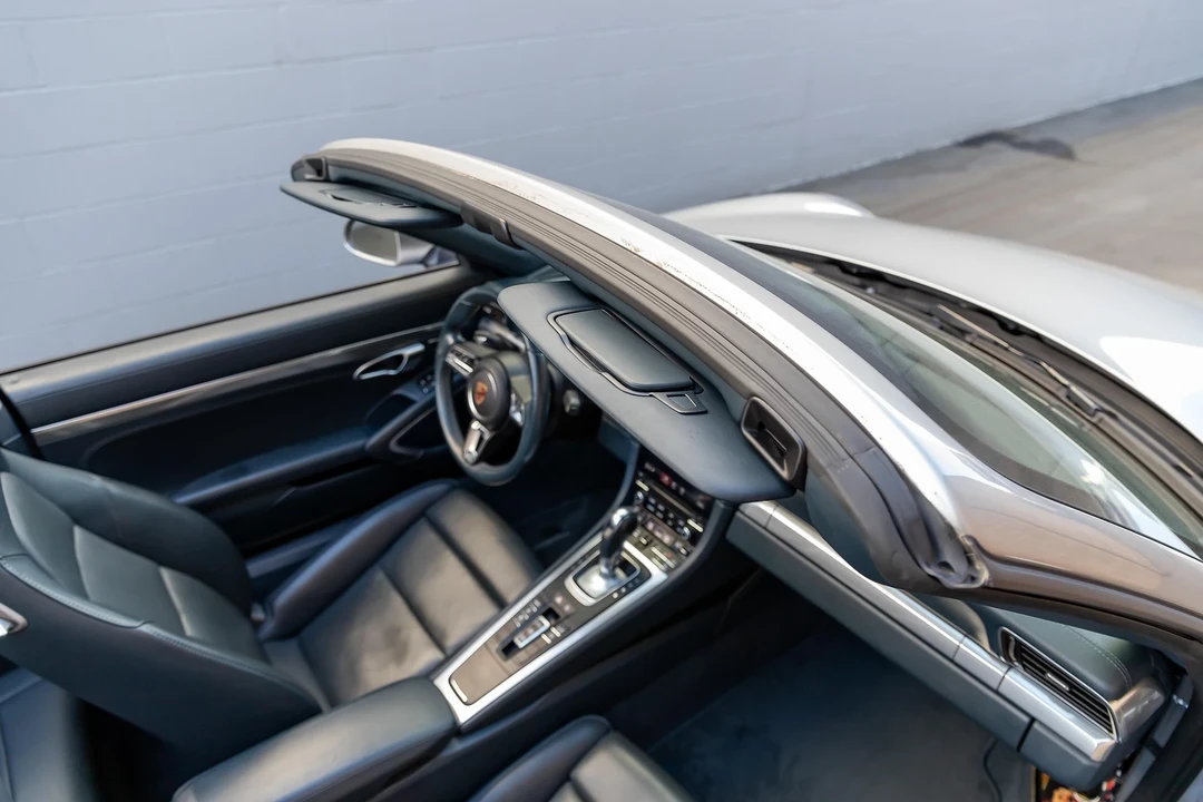2019 Porsche 991 Carrera 4S - Image 17 of 21