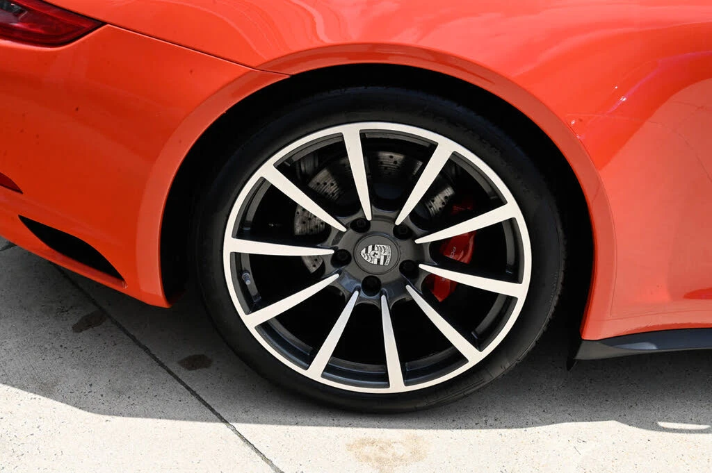 2019 Porsche 991 Carrera 4S - Image 11 of 31