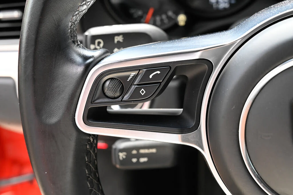 2019 Porsche 991 Carrera 4S - Image 24 of 31