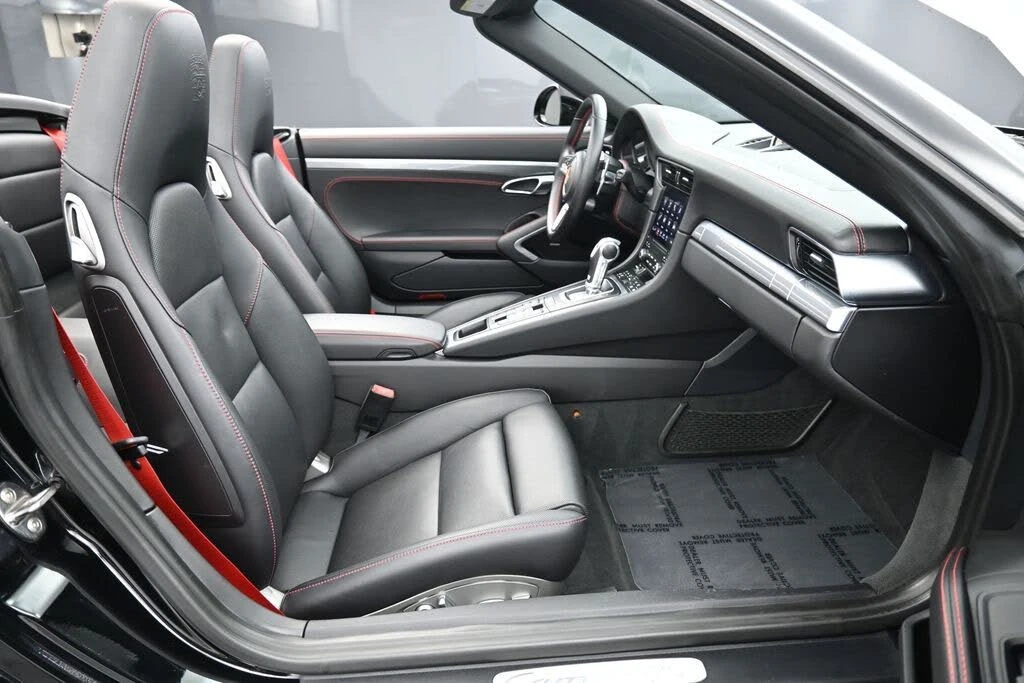 2019 Porsche 991 Carrera 4S - Image 29 of 31
