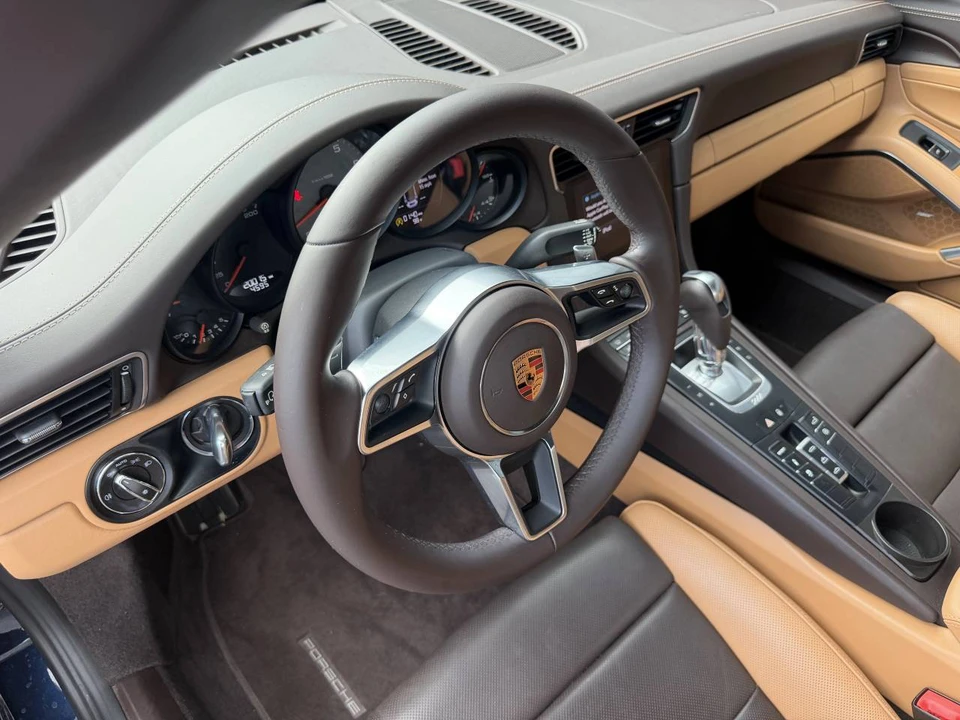 2019 Porsche 991 Carrera 4S - Image 4 of 5