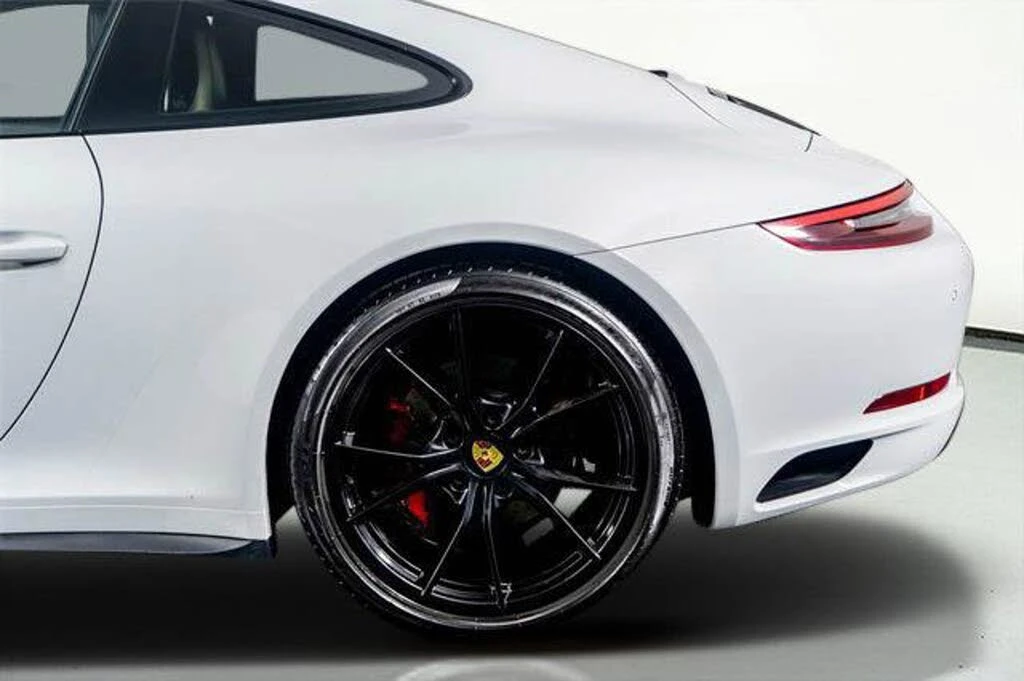 2019 Porsche 991 Carrera 4S - Image 17 of 31