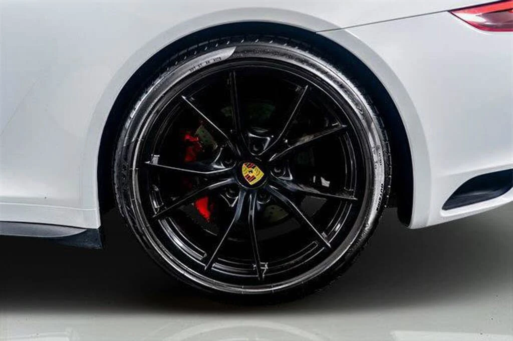 2019 Porsche 991 Carrera 4S - Image 18 of 31