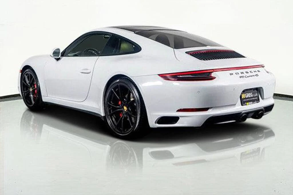 2019 Porsche 991 Carrera 4S - Image 15 of 31