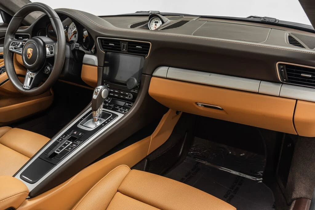 2019 Porsche 991 Carrera 4S - Image 14 of 31