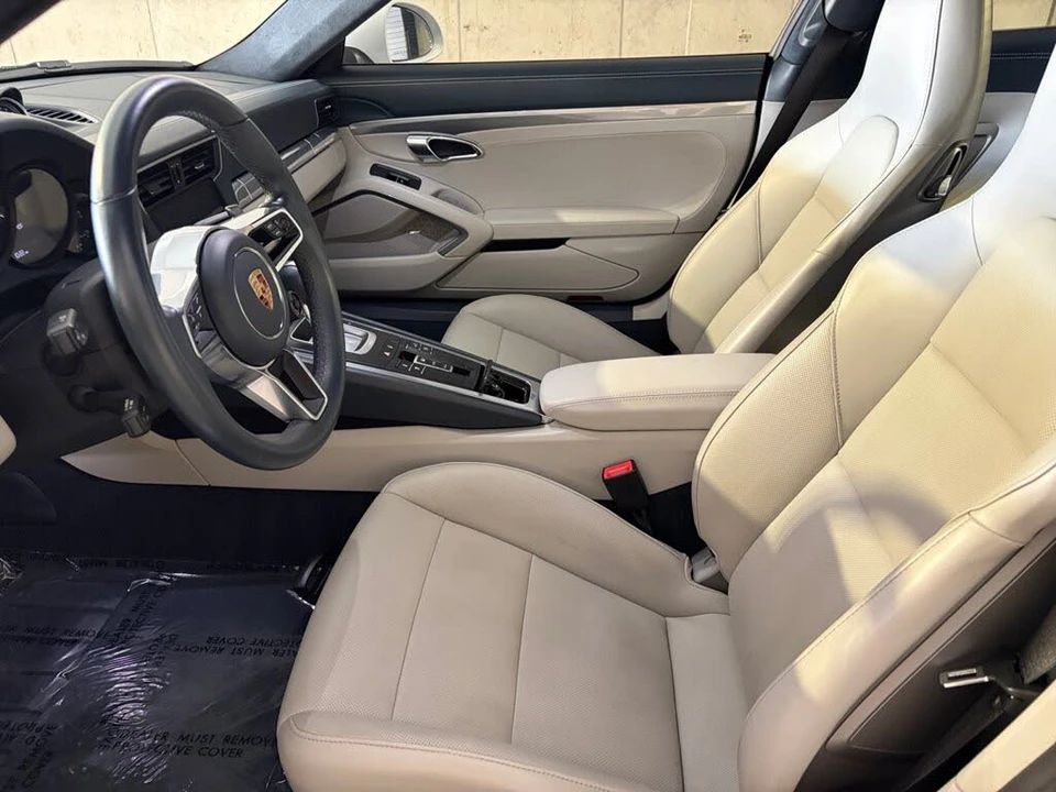 2019 Porsche 991 Carrera 4S - Image 16 of 31