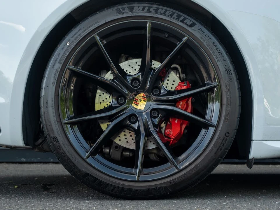 2019 Porsche 991 Carrera 4S - Image 14 of 31