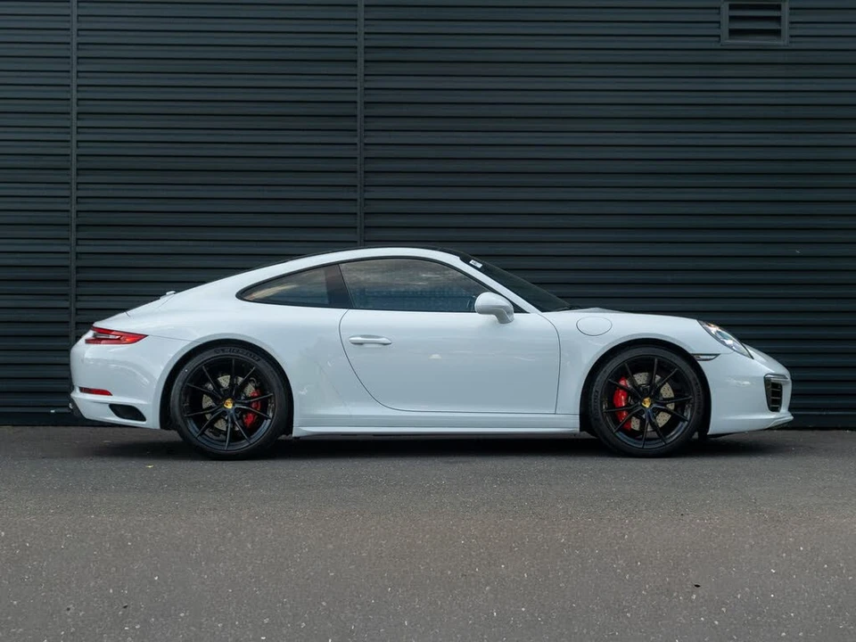 2019 Porsche 991 Carrera 4S - Image 9 of 31