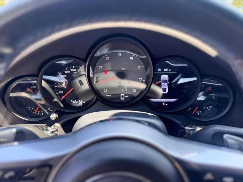 2019 Porsche 991 Carrera 4S - Image 16 of 27
