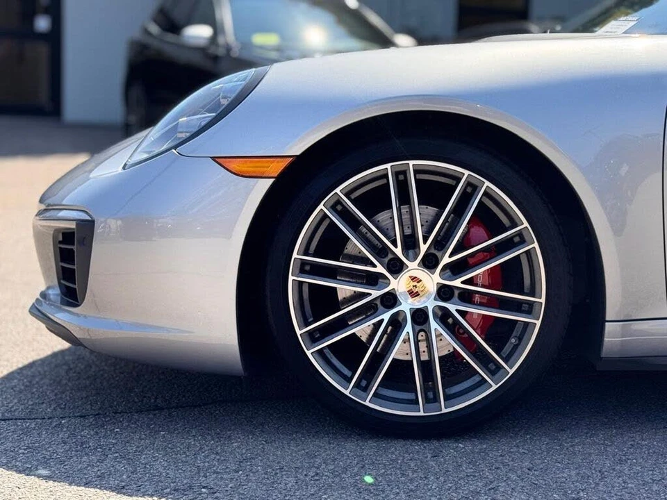 2019 Porsche 991 Carrera 4S - Image 11 of 27