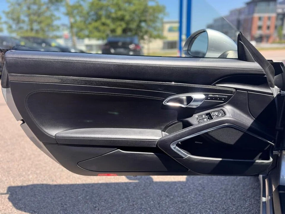 2019 Porsche 991 Carrera 4S - Image 14 of 27