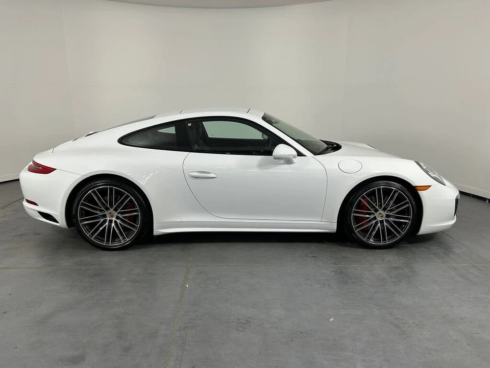 2019 Porsche 991 Carrera 4S - Image 8 of 31