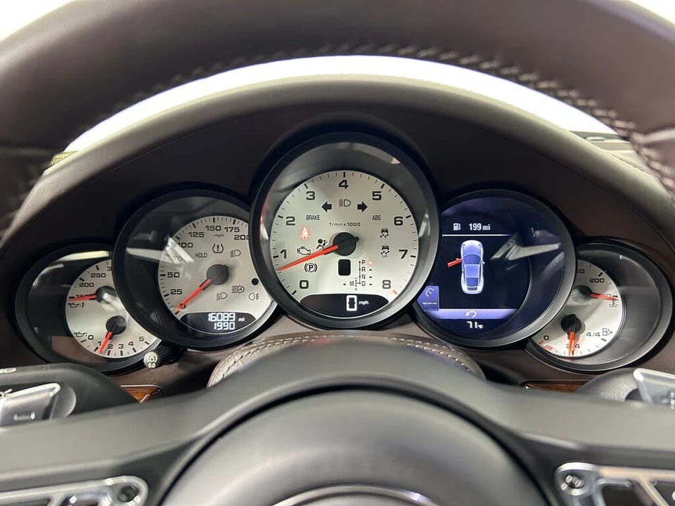 2019 Porsche 991 Carrera 4S - Image 22 of 31