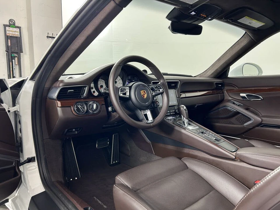2019 Porsche 991 Carrera 4S - Image 4 of 31