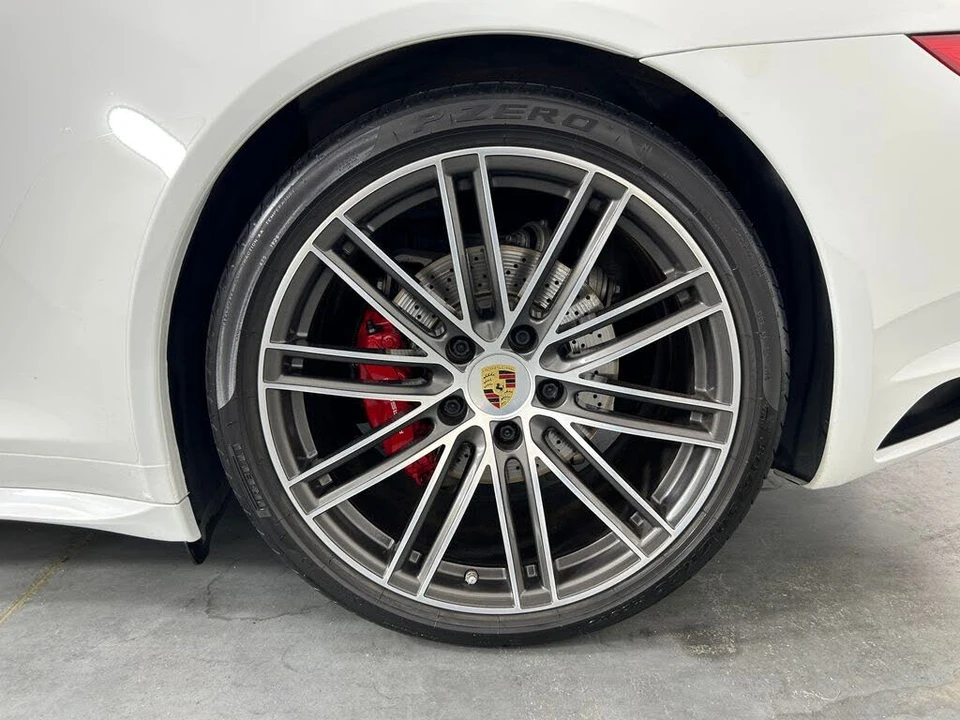 2019 Porsche 991 Carrera 4S - Image 11 of 31