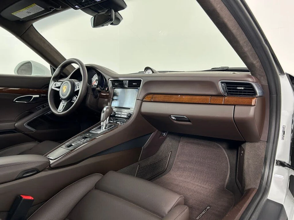 2019 Porsche 991 Carrera 4S - Image 23 of 31