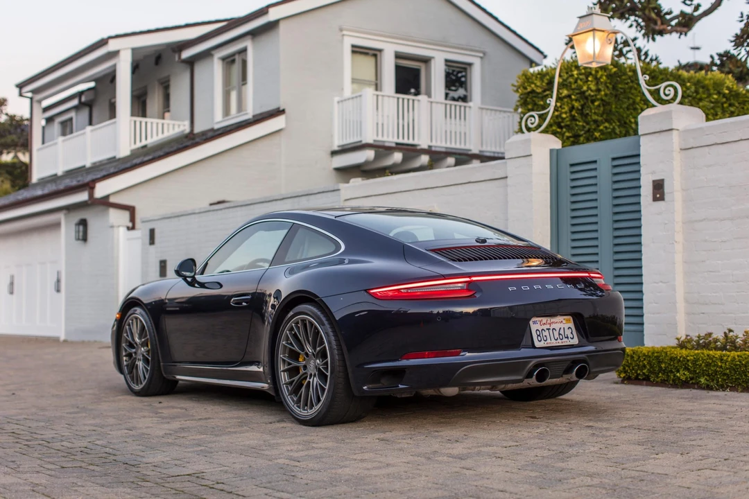 2019 Porsche 991 Carrera 4S - Image 7 of 31