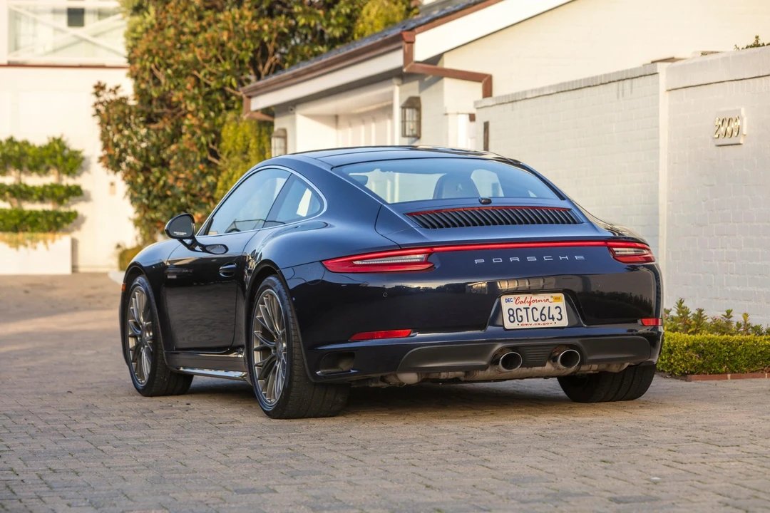 2019 Porsche 991 Carrera 4S - Image 9 of 31