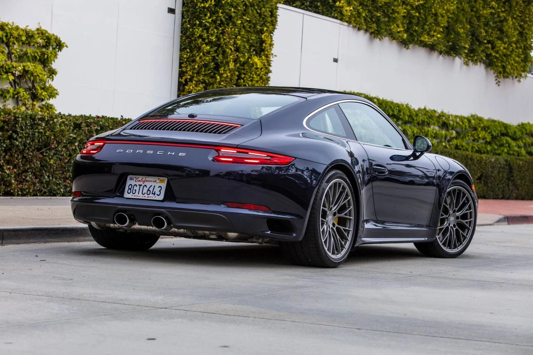 2019 Porsche 991 Carrera 4S - Image 14 of 31