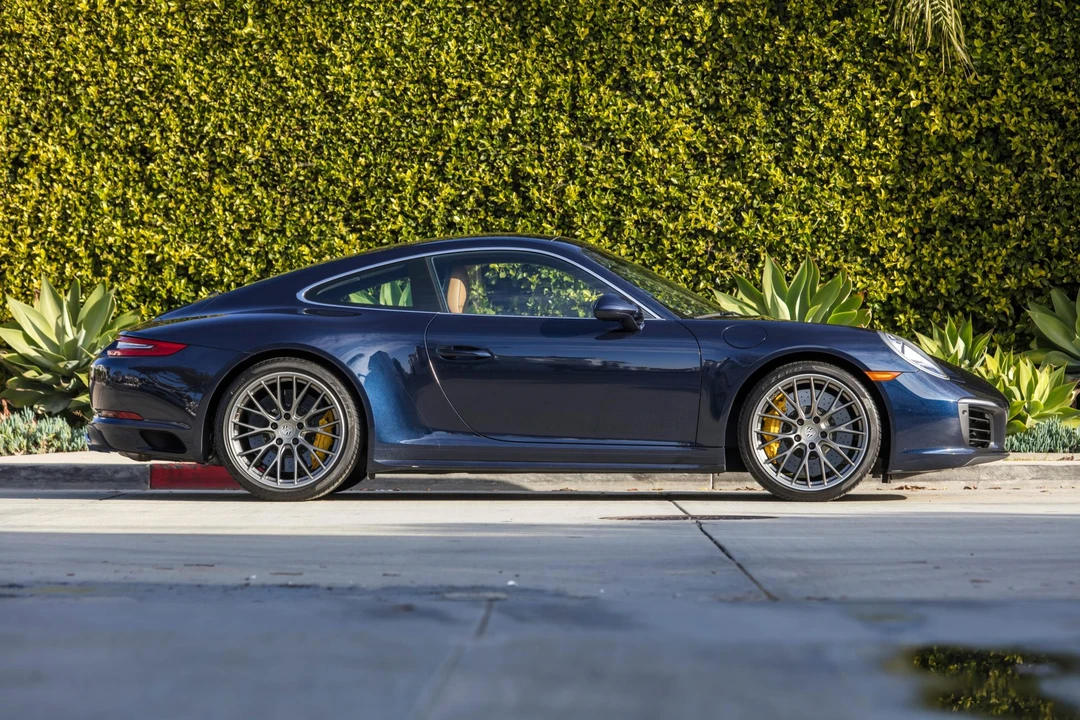 2019 Porsche 991 Carrera 4S - Image 17 of 31