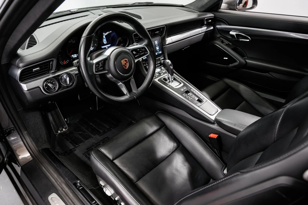 2019 Porsche 991 Carrera 4S - Image 9 of 31