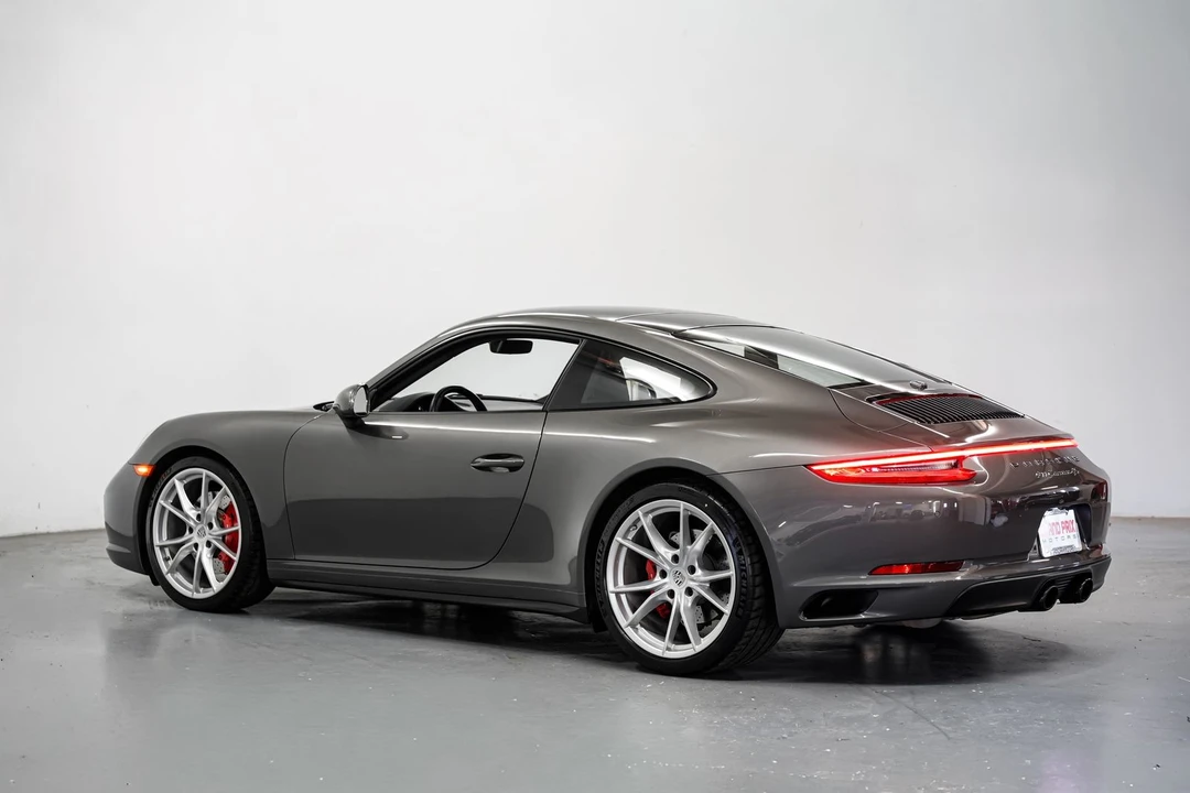 2019 Porsche 991 Carrera 4S - Image 8 of 31