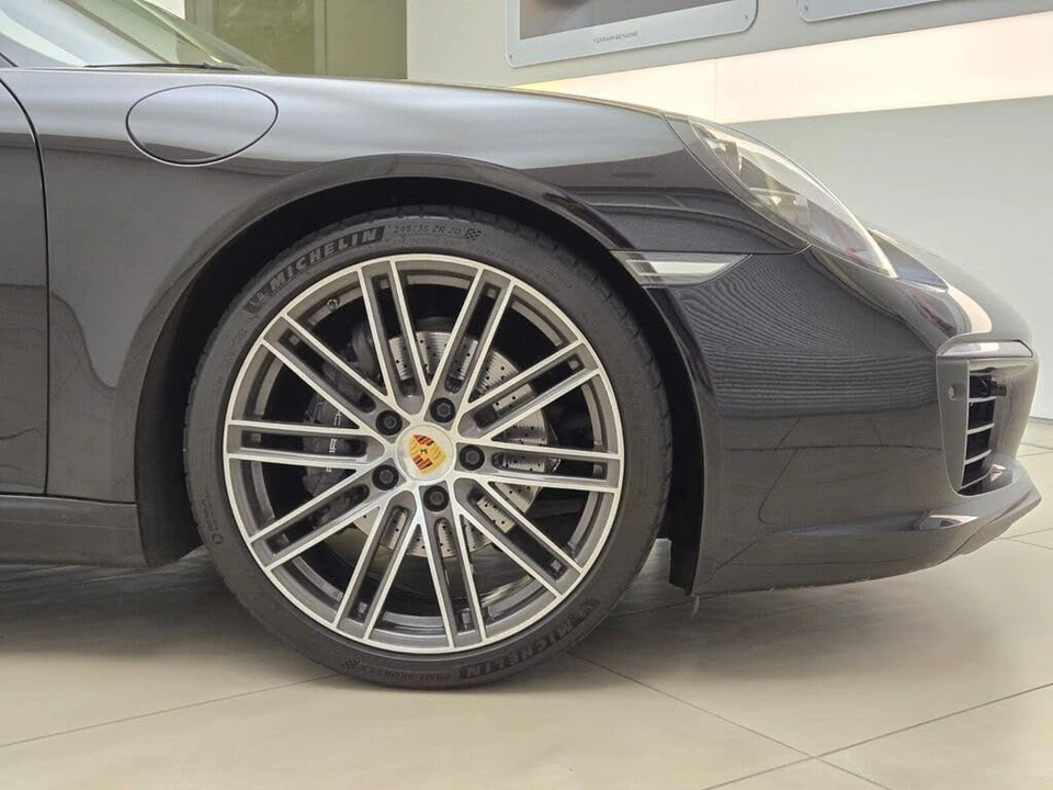 2019 Porsche 991 Carrera - Image 8 of 31