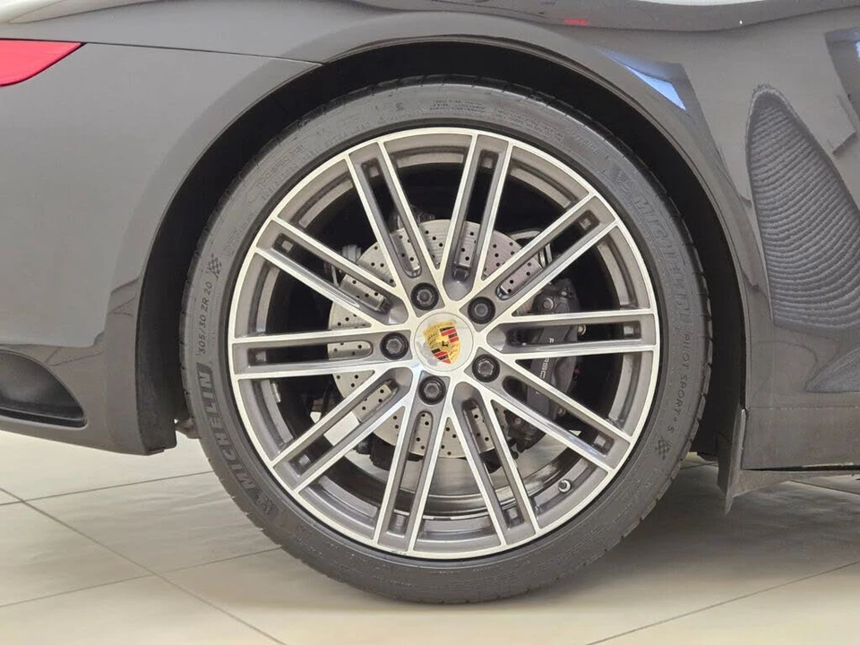 2019 Porsche 991 Carrera - Image 7 of 31