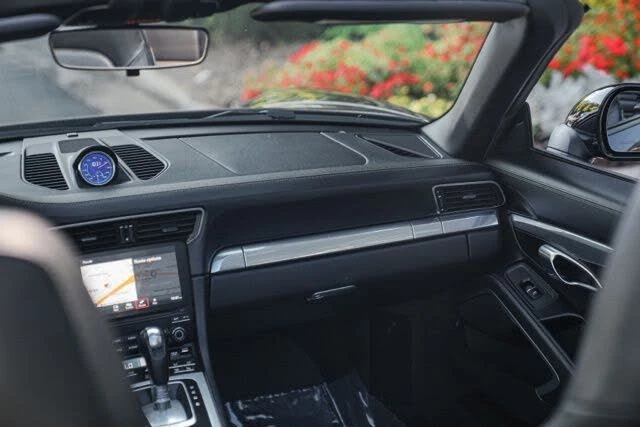 2019 Porsche 991 Carrera - Image 28 of 31