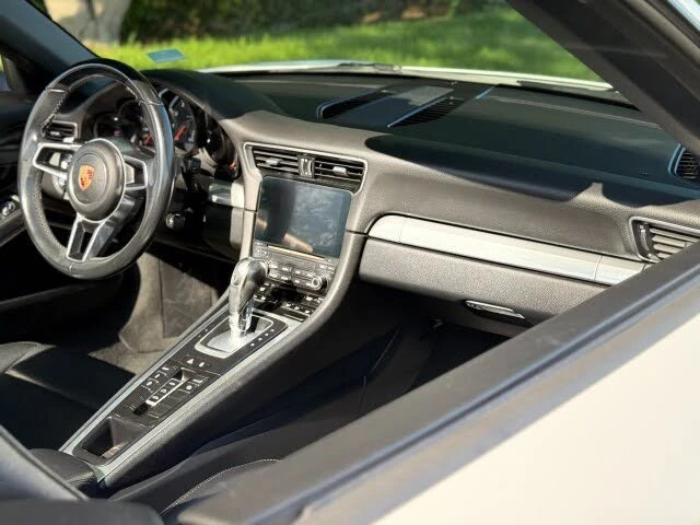 2019 Porsche 991 Carrera - Image 27 of 28