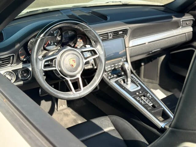 2019 Porsche 991 Carrera - Image 18 of 28