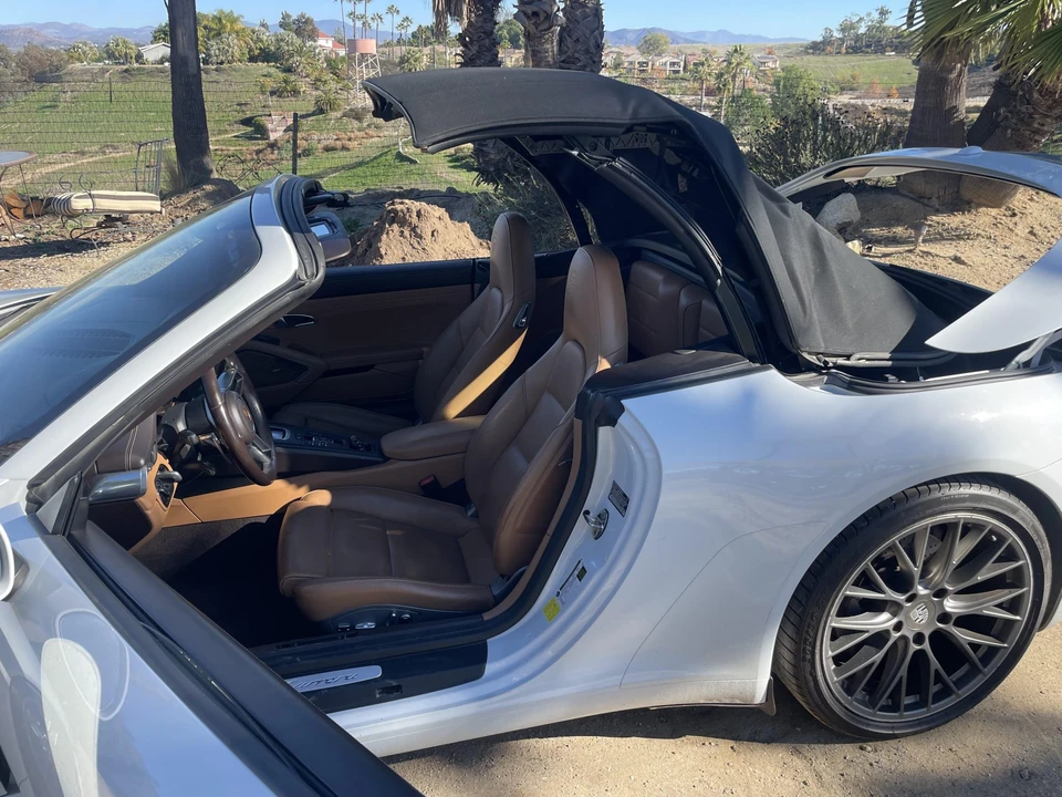 2019 Porsche 991 Carrera - Image 26 of 31