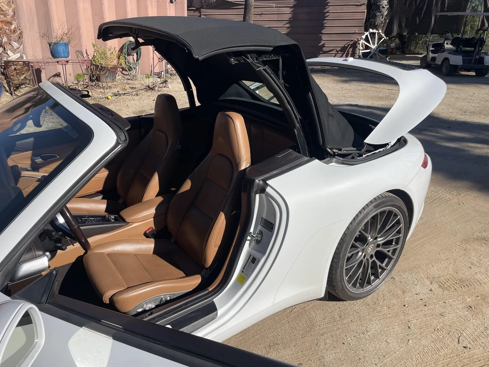 2019 Porsche 991 Carrera - Image 28 of 31