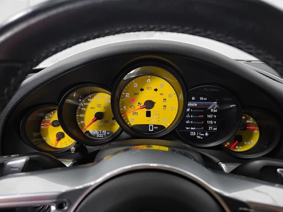 2019 Porsche 991 Carrera - Image 27 of 31