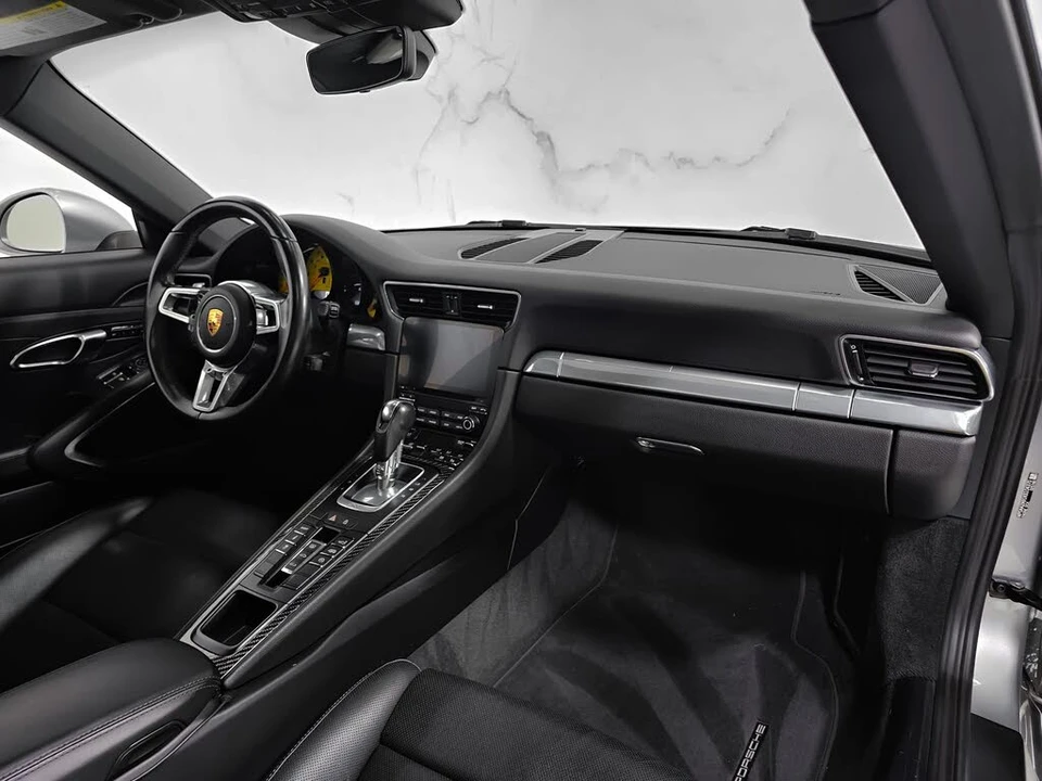 2019 Porsche 991 Carrera - Image 16 of 31