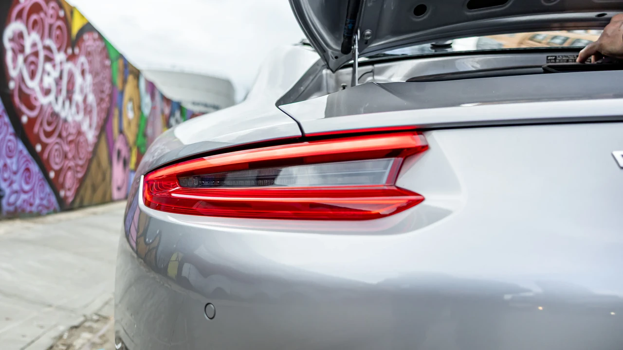 2019 Porsche 991 Carrera - Image 17 of 31
