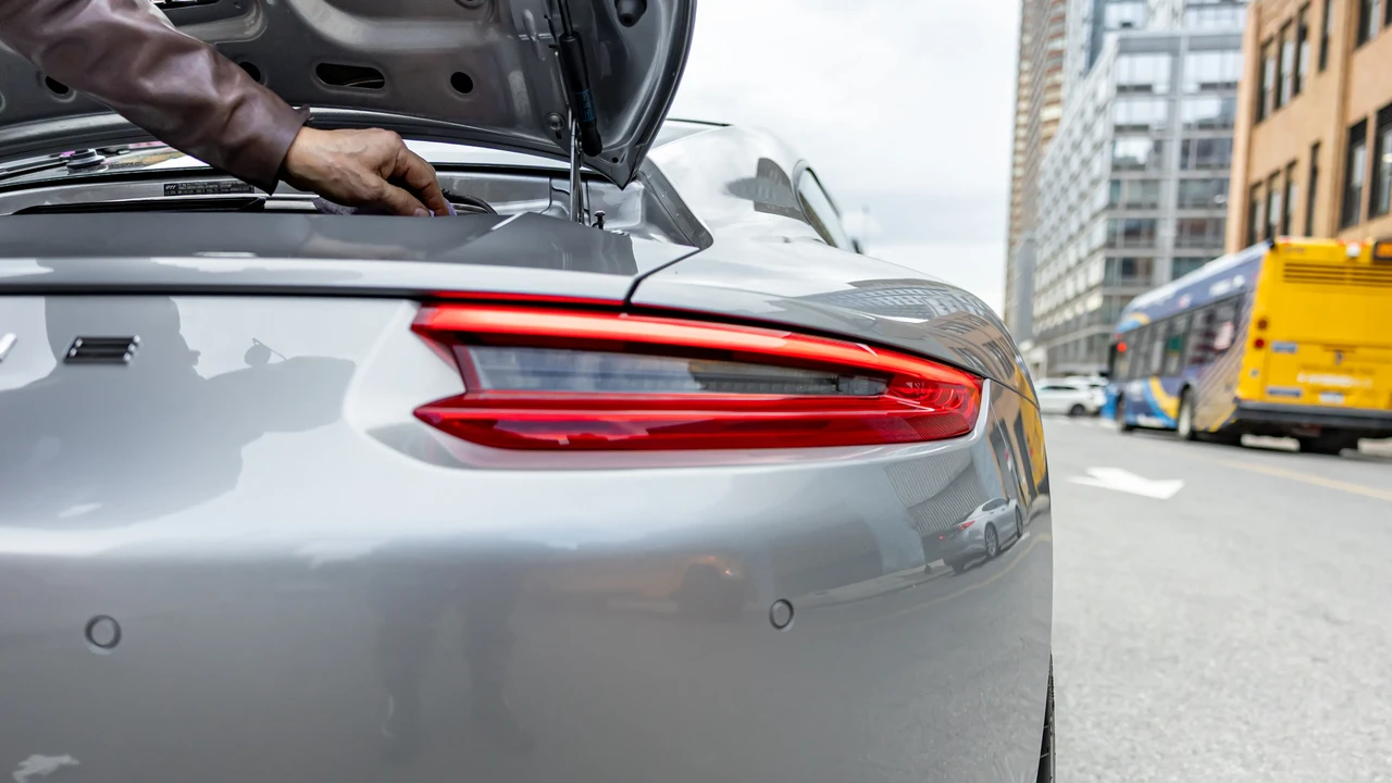 2019 Porsche 991 Carrera - Image 18 of 31