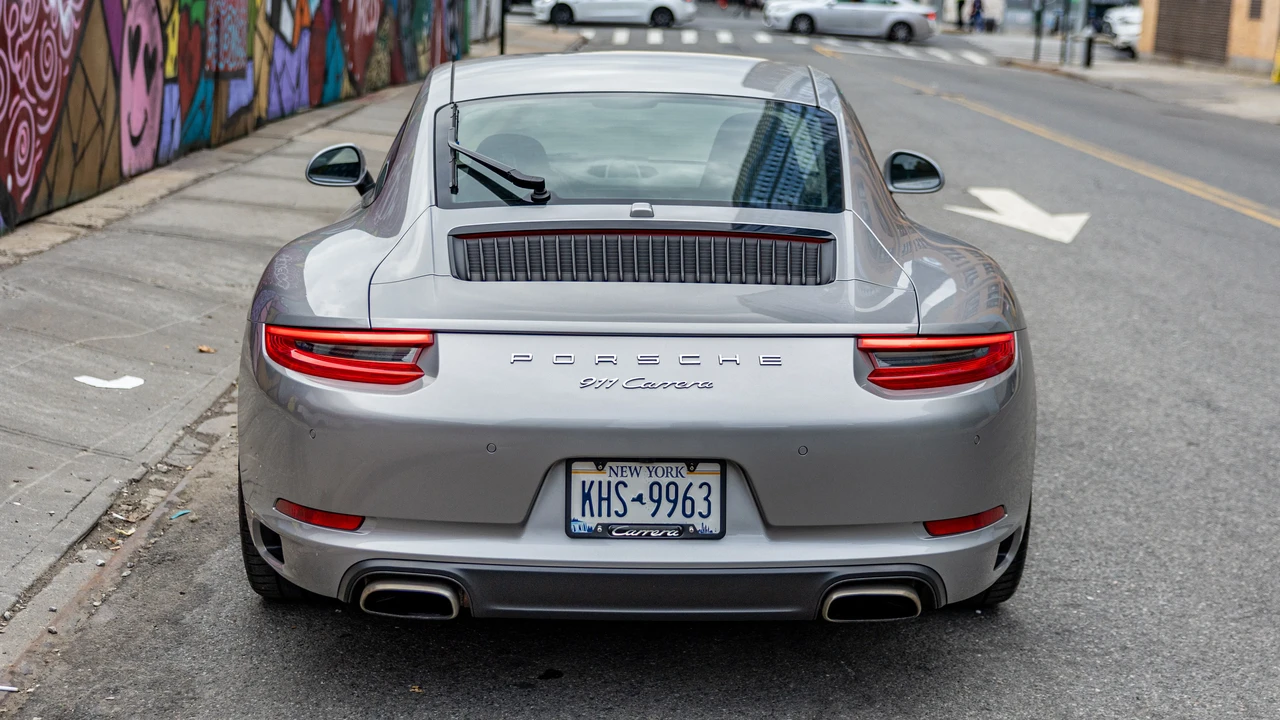 2019 Porsche 991 Carrera - Image 5 of 31