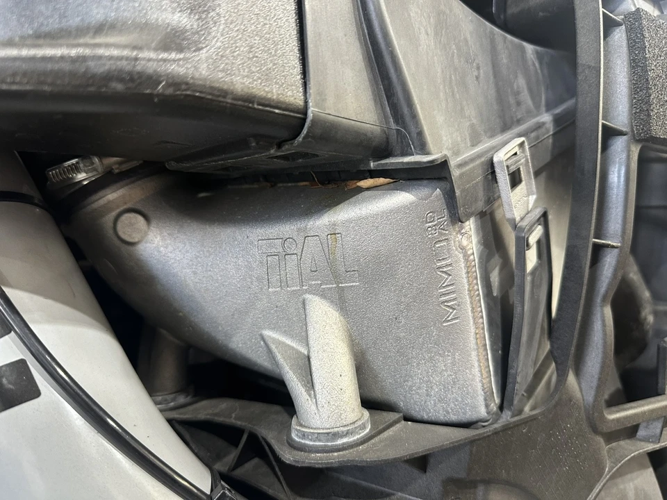 2019 Porsche - Image 19 of 31