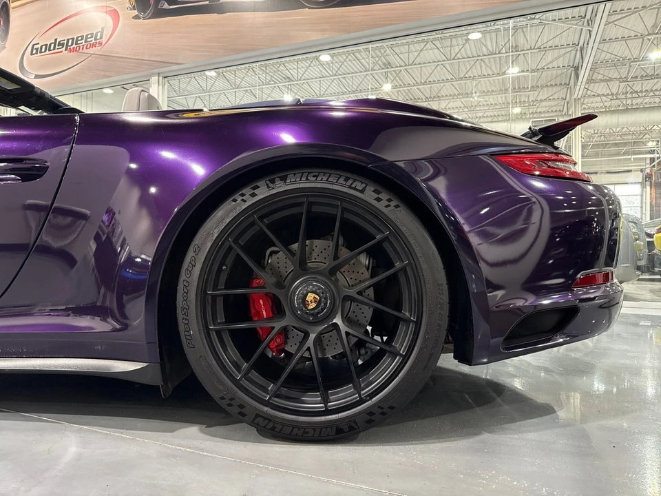 2019 Porsche - Image 21 of 31