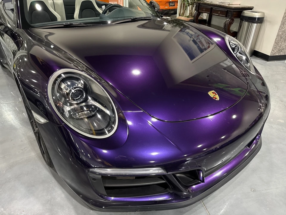 2019 Porsche - Image 29 of 31
