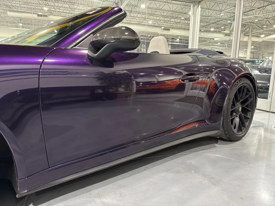 2019 Porsche - Image 25 of 31