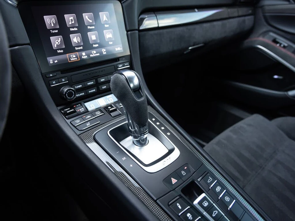 2019 Porsche 991 Carrera GTS - Image 18 of 31