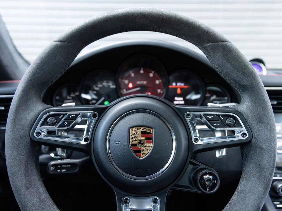 2019 Porsche 991 Carrera GTS - Image 14 of 31
